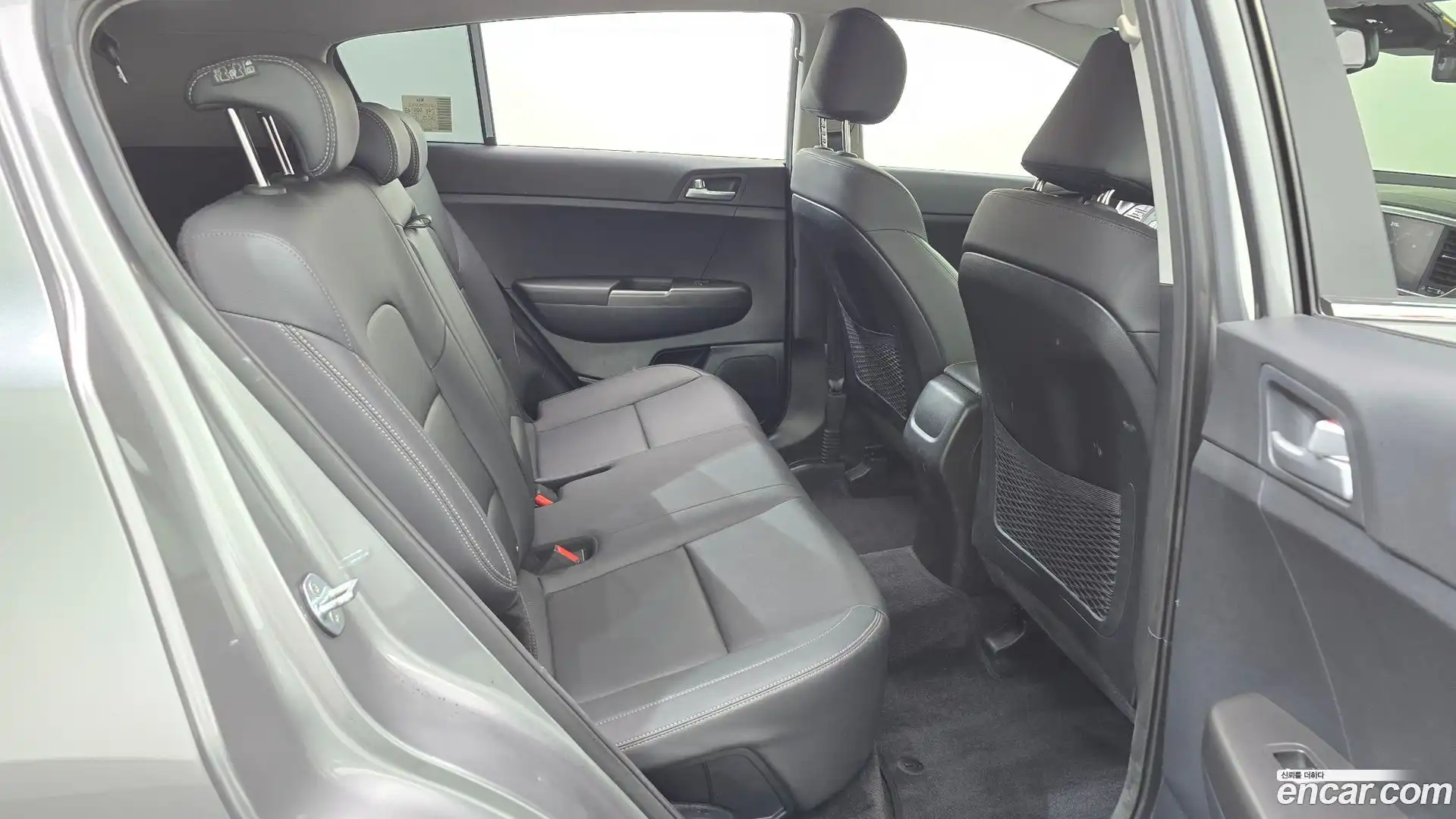 Sportage Kia 2021.6-OPTION-040