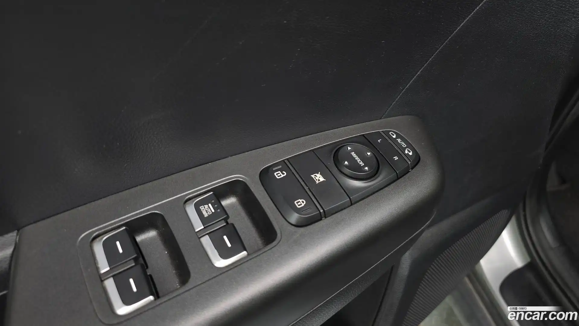 Sportage Kia 2021.6-OPTION-045