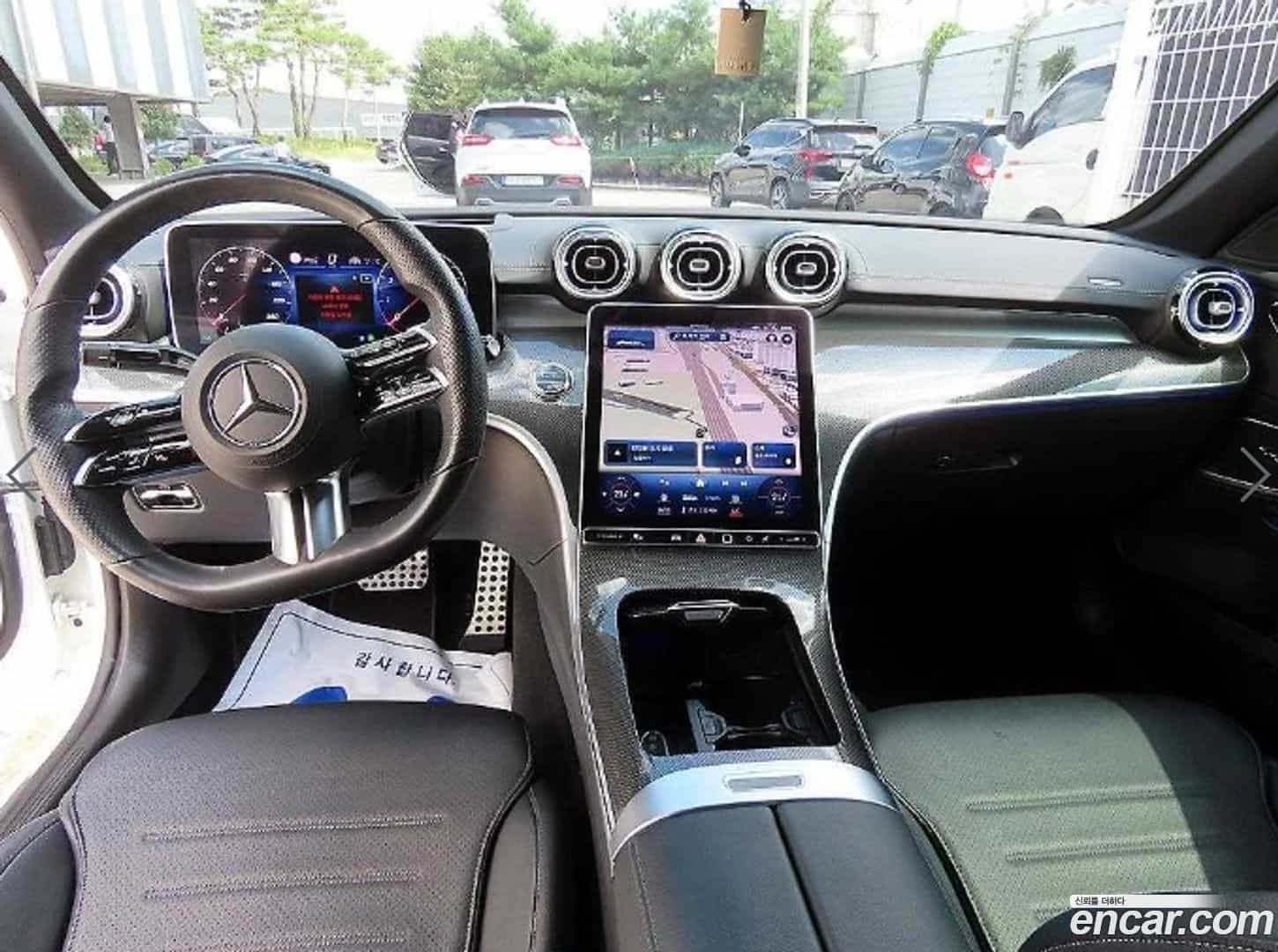 C-Class Mercedes-Benz 2022.5-INNER-007