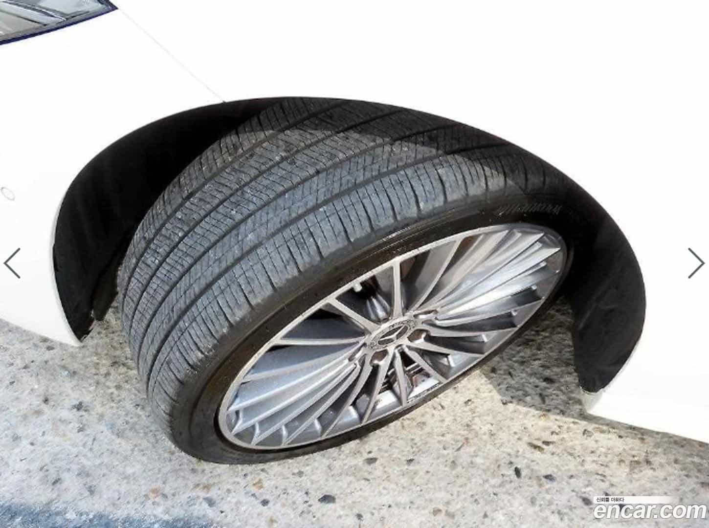 C-Class Mercedes-Benz 2022.5-OPTION-024