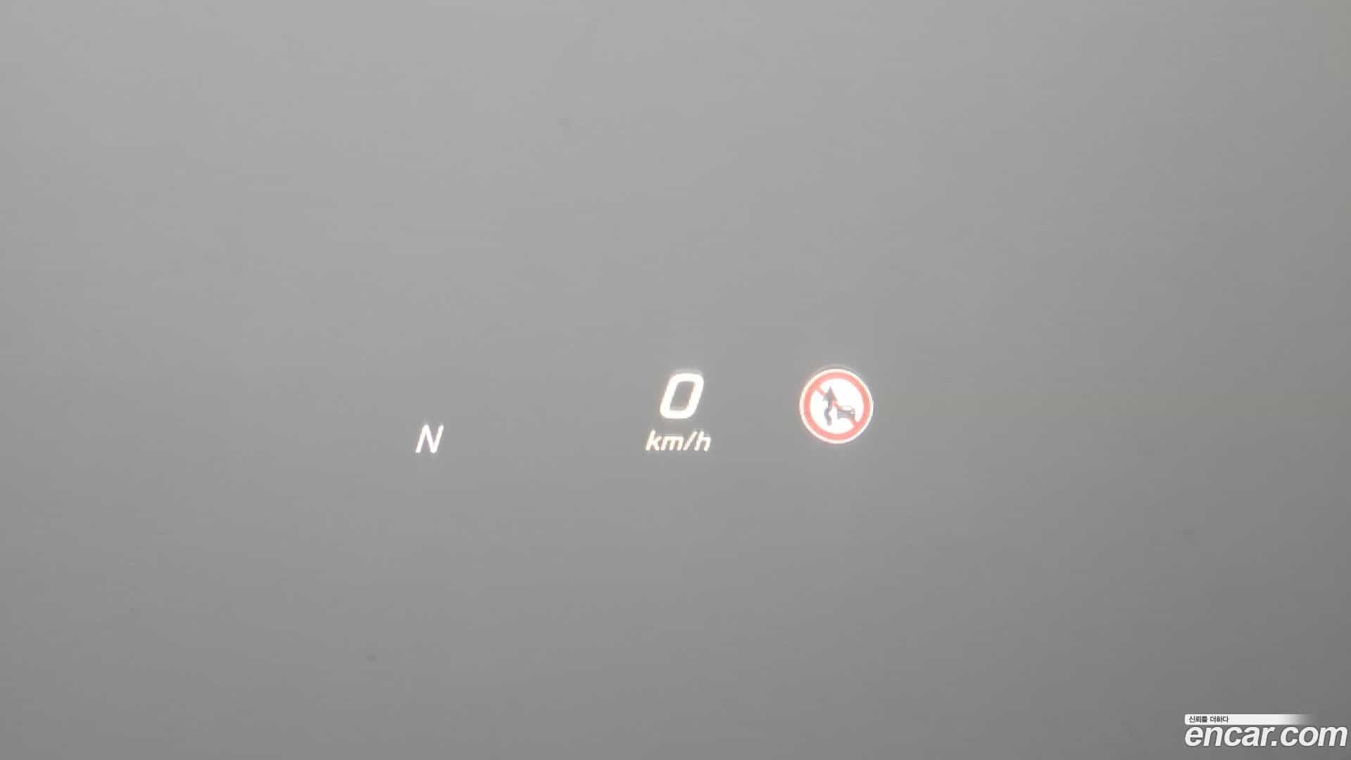 E-Class Mercedes-Benz 2016.11-OPTION-021