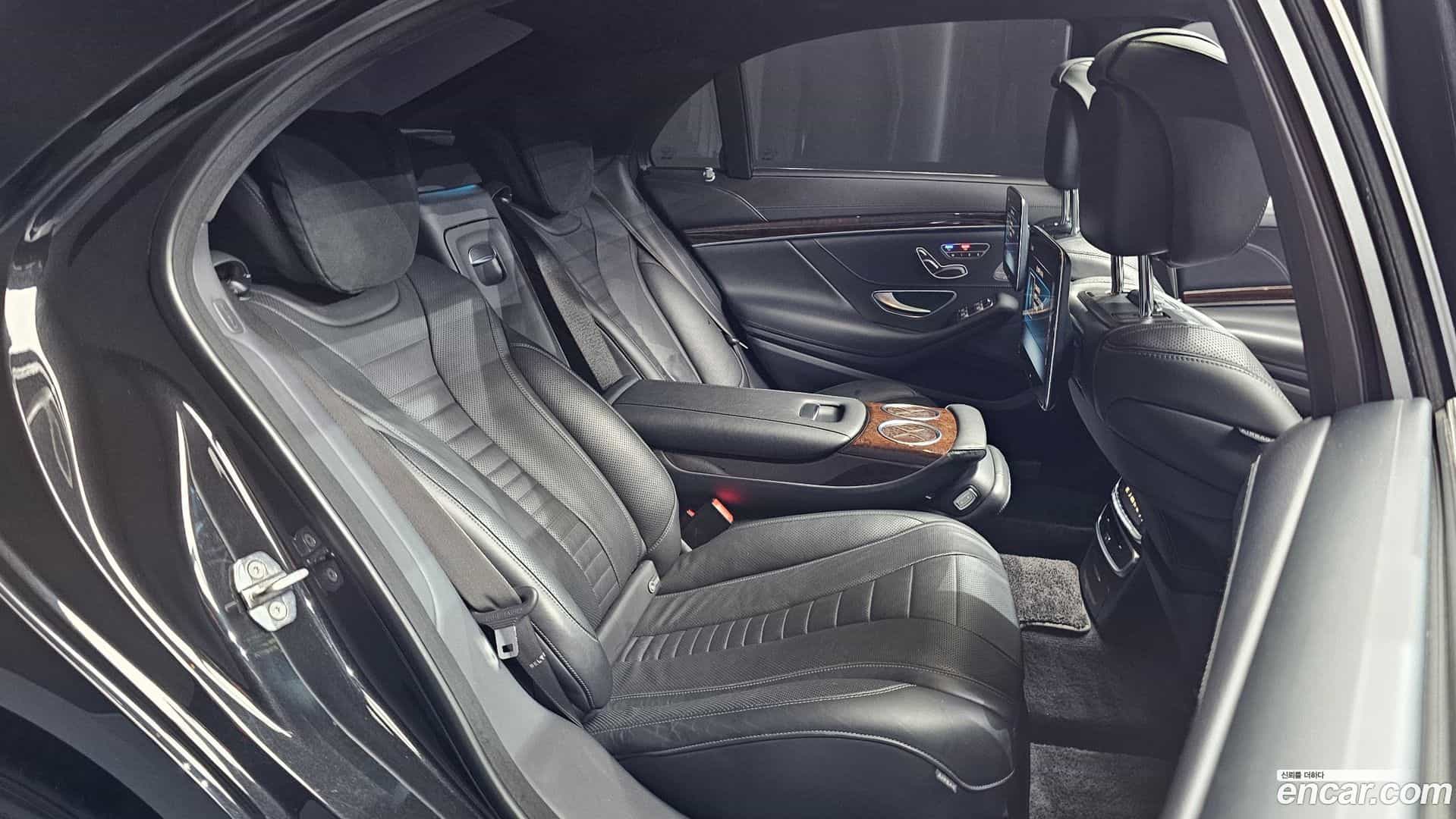 S-Class Mercedes-Benz 2018.3-OPTION-015