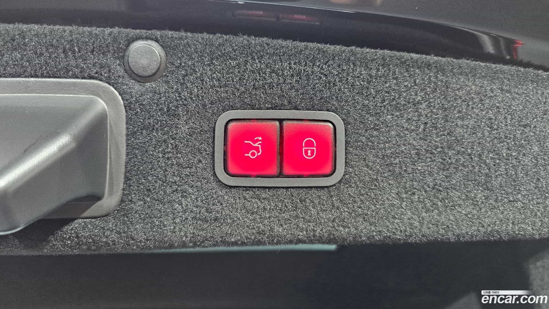 S-Class Mercedes-Benz 2018.3-OPTION-024