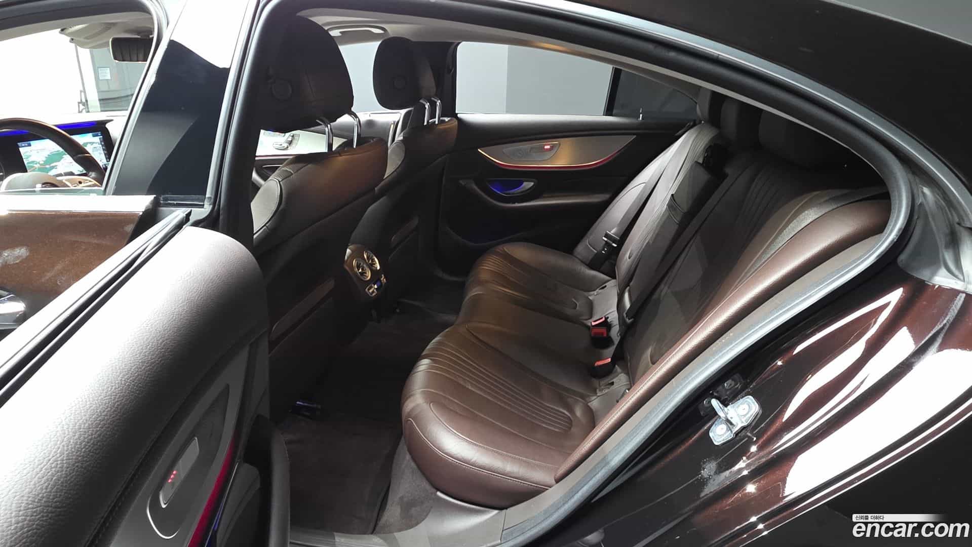 CLS-Class Mercedes-Benz 2018.10-OPTION-015