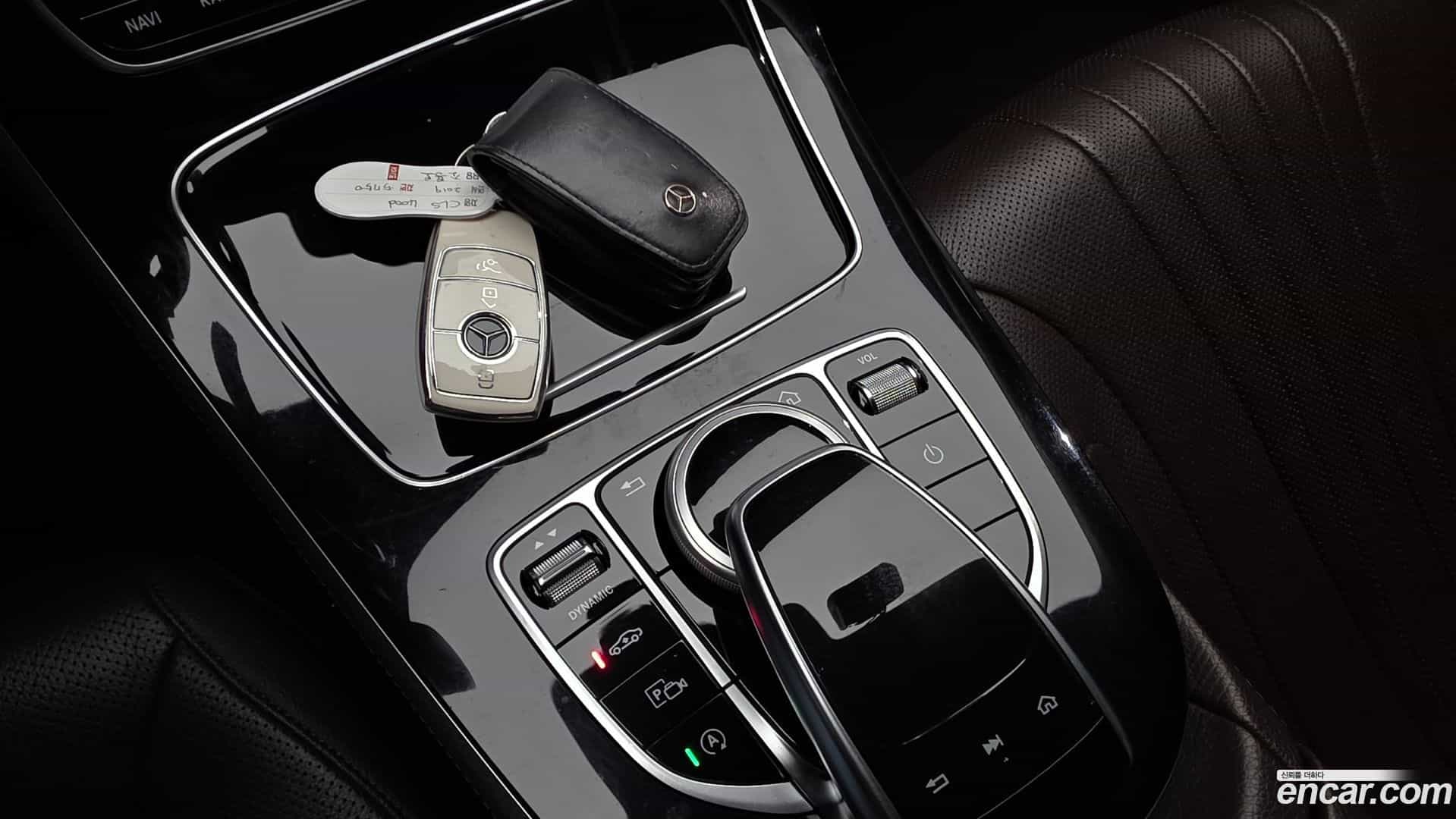 CLS-Class Mercedes-Benz 2018.10-OPTION-022