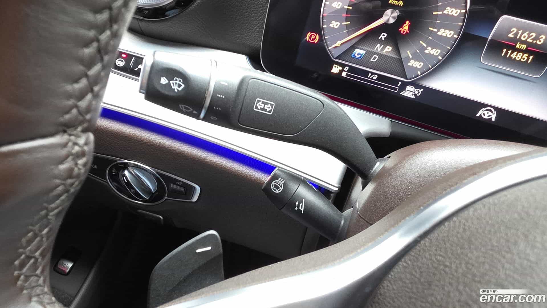 CLS-Class Mercedes-Benz 2018.10-OPTION-043