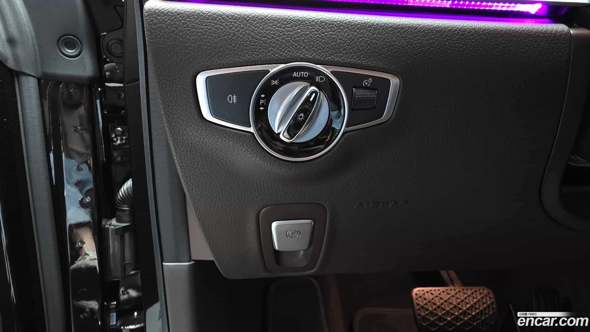 CLS-Class Mercedes-Benz 2018.10-OPTION-046