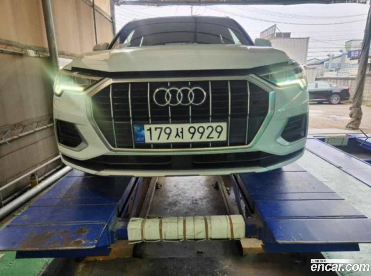 Q3 Audi 2020.9-OUTER-001