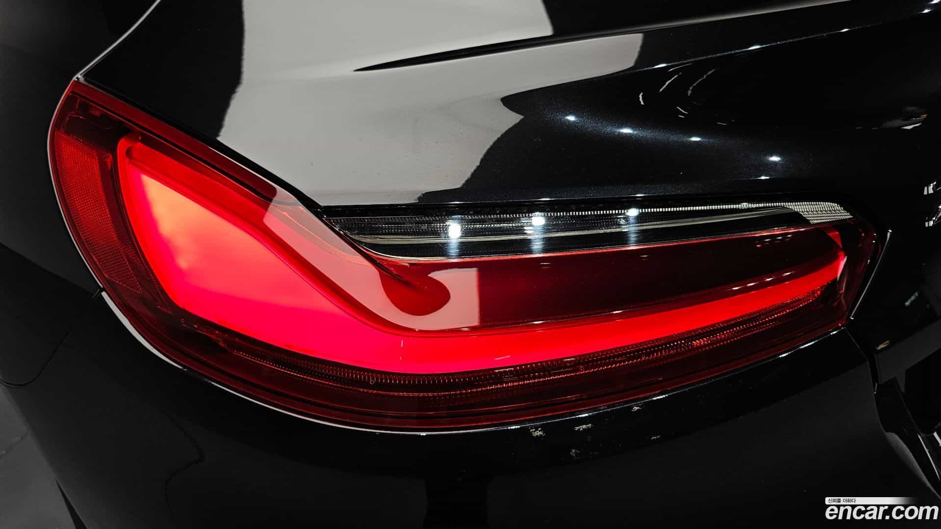 Z4 BMW 2019.4-OUTER-033
