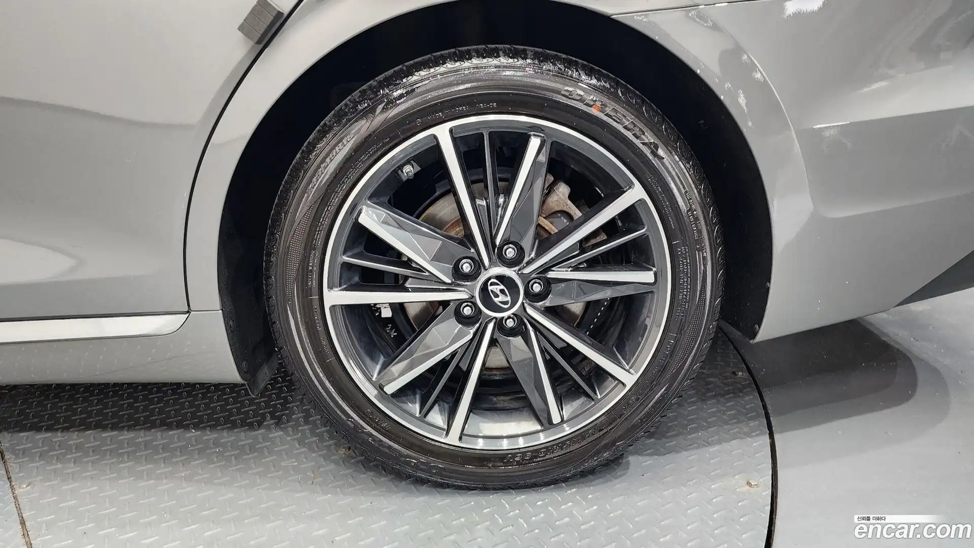 Grandeur Hyundai 2021.3-OUTER-031