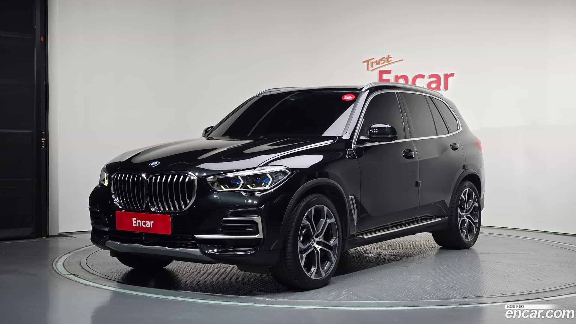 X5 BMW 2022.10-OUTER-001