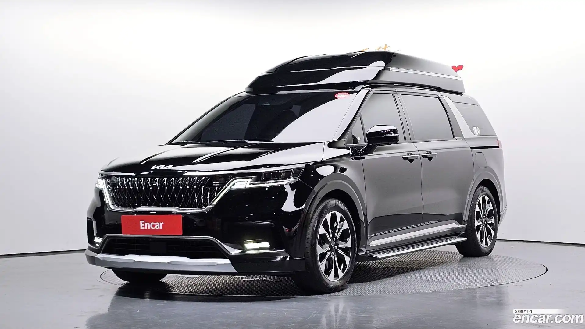 Canival Kia 2021.10-OUTER-001