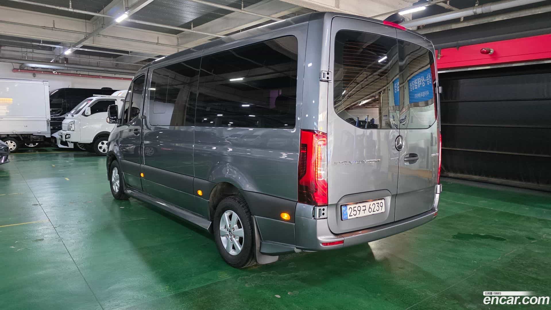 Sprinter Mercedes-Benz 2020.4-OUTER-002