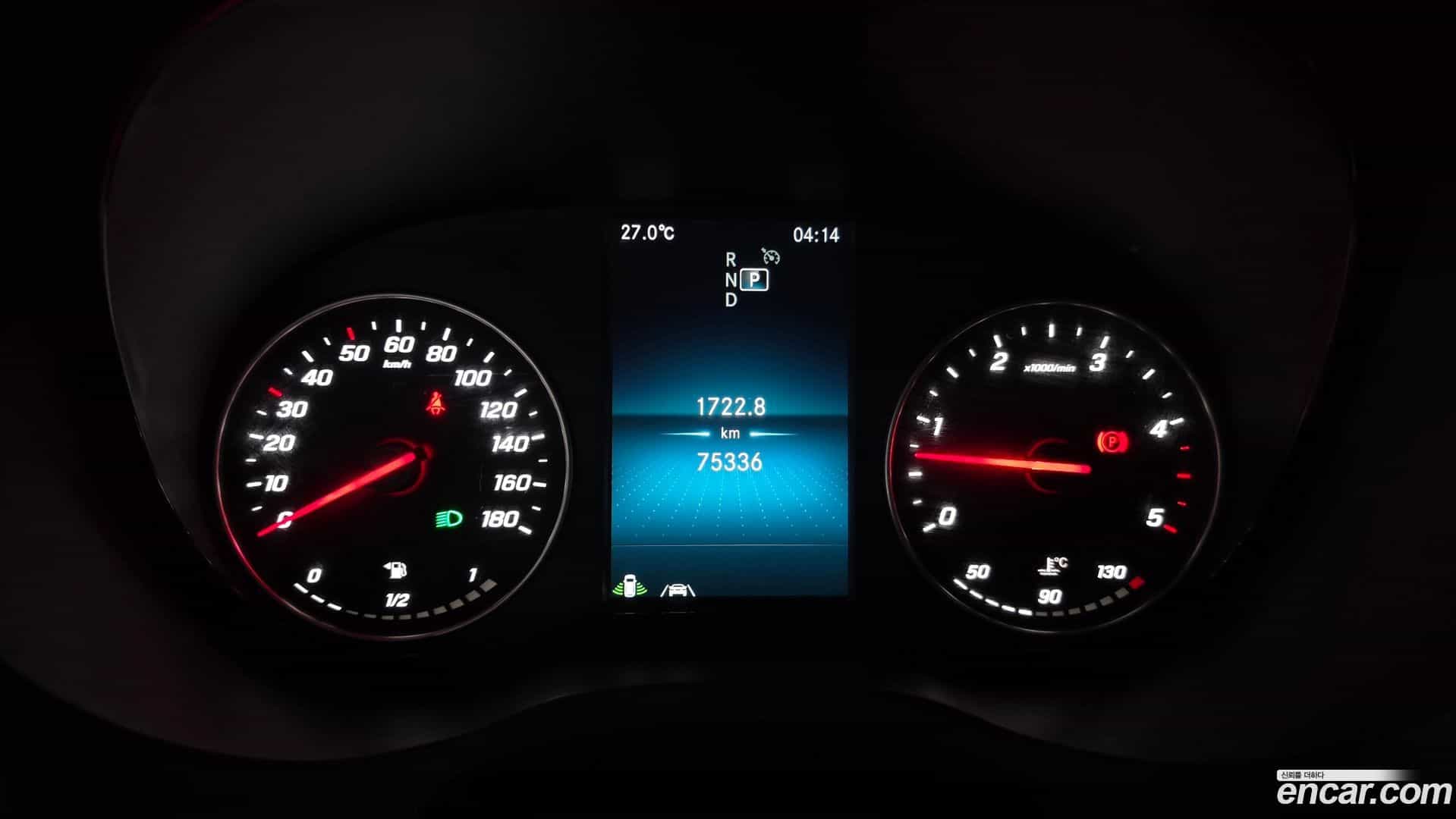 Sprinter Mercedes-Benz 2020.4-INNER-008