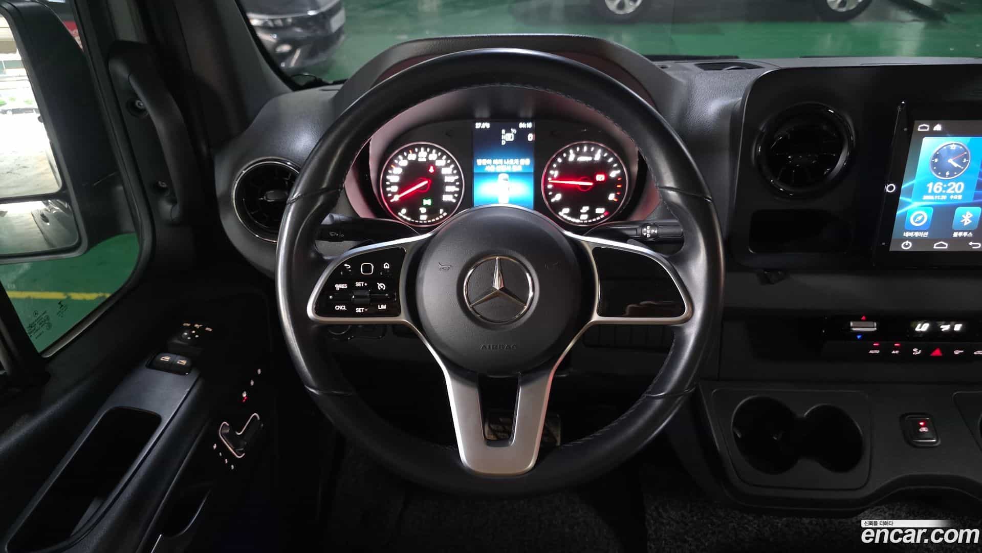 Sprinter Mercedes-Benz 2020.4-OPTION-016