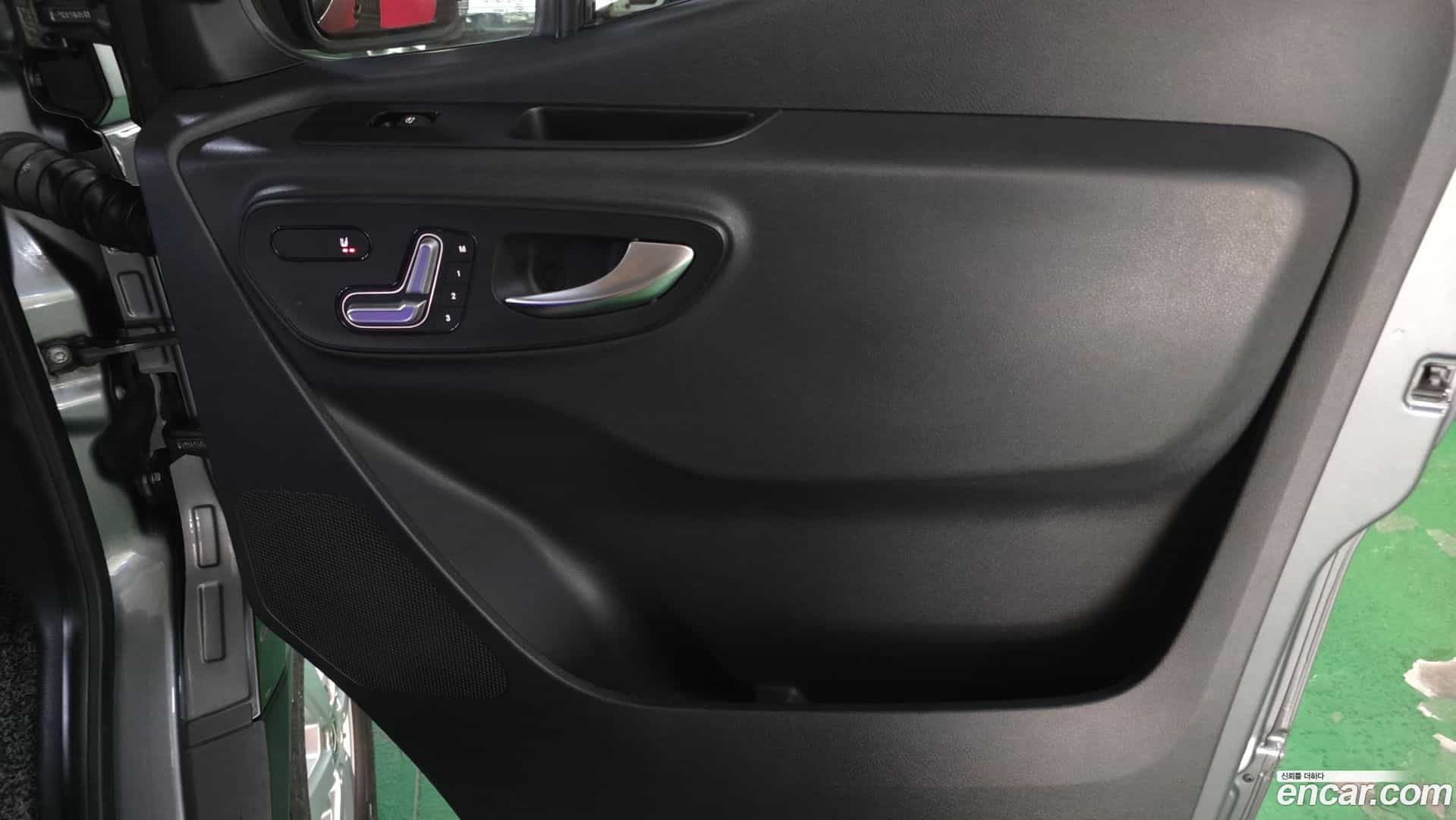 Sprinter Mercedes-Benz 2020.4-INNER-035