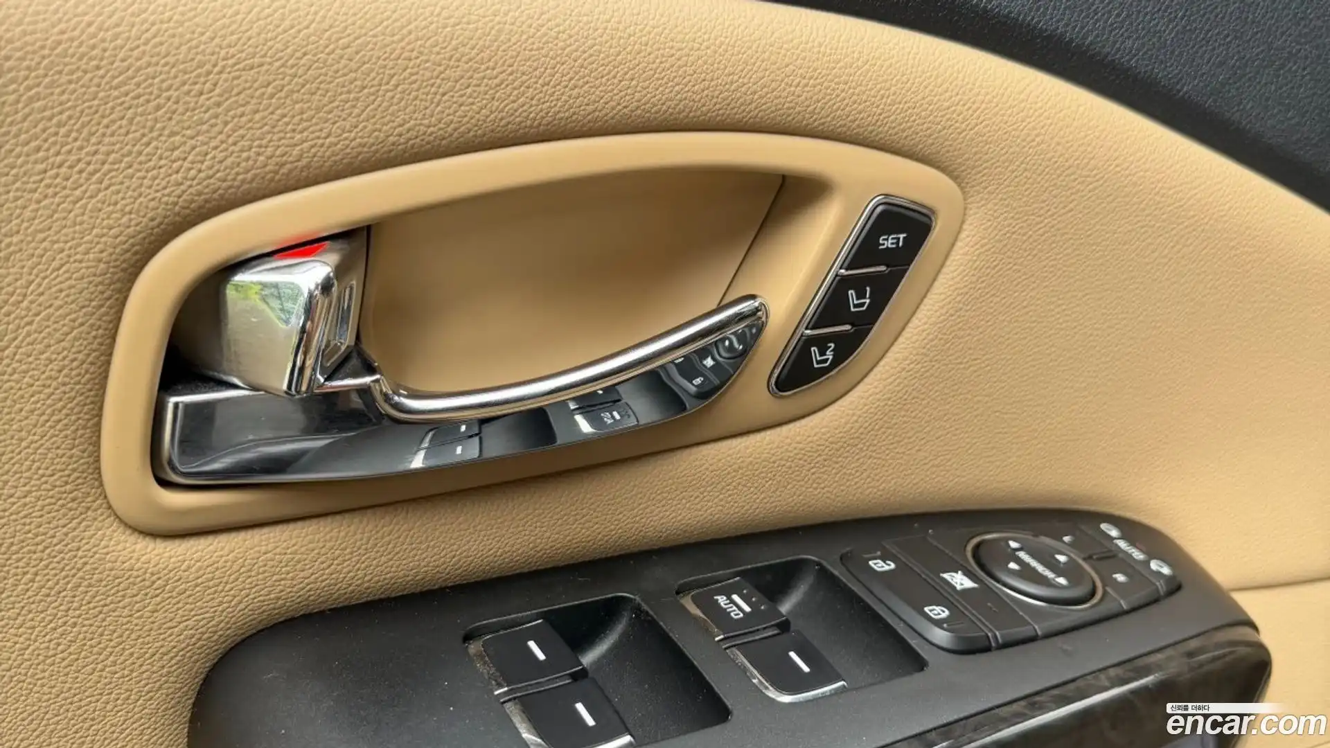 Canival Kia 2018.8-OPTION-015