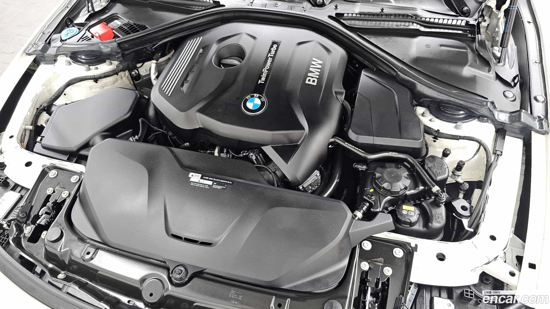 3-Series BMW 2018.11-OUTER-006
