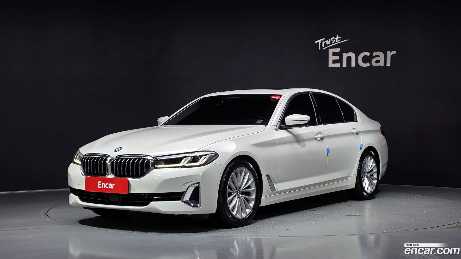 Main__Slider__Photo:5-Series BMW 2020.9-0