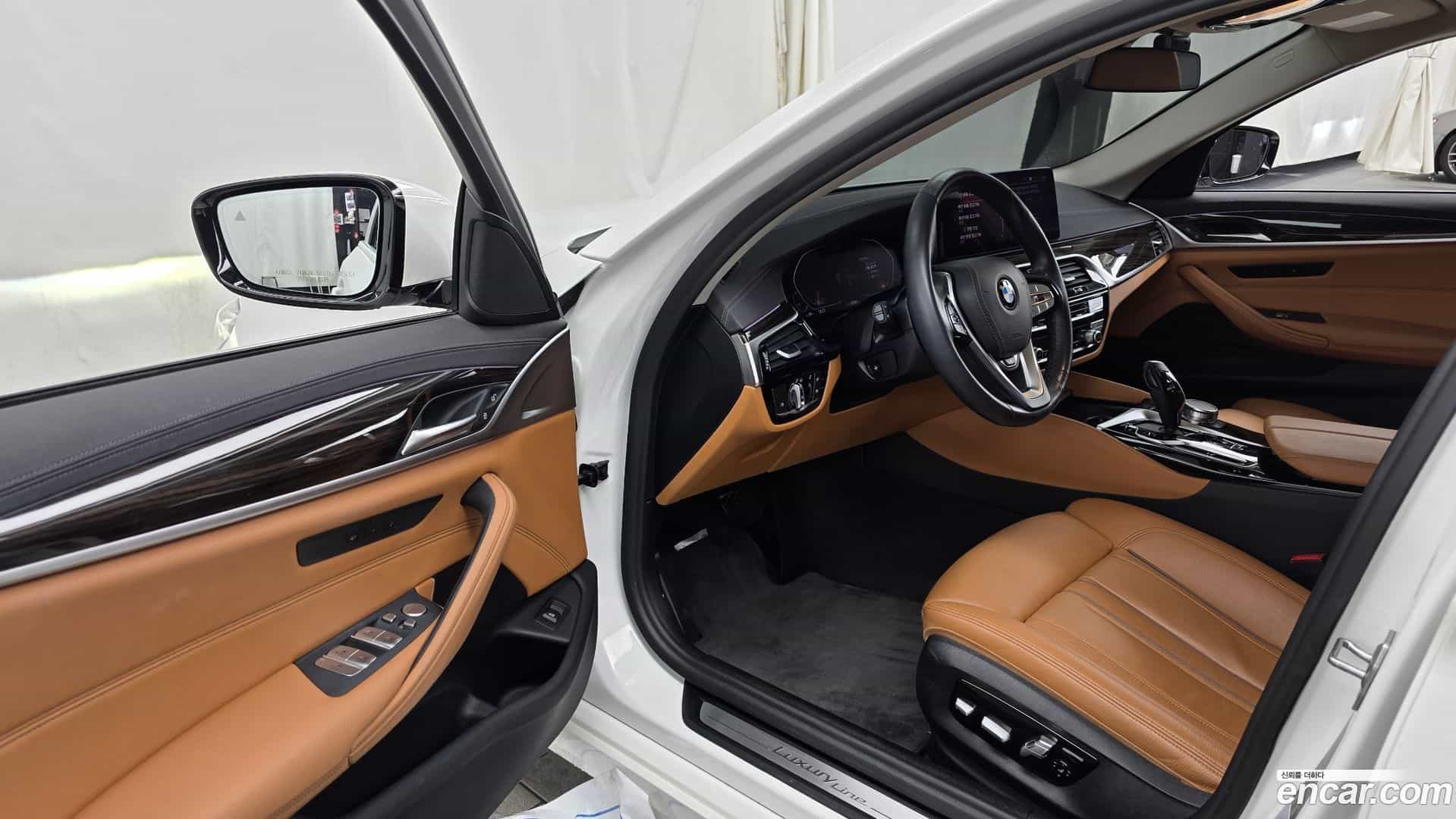 5-Series BMW 2020.9-INNER-010