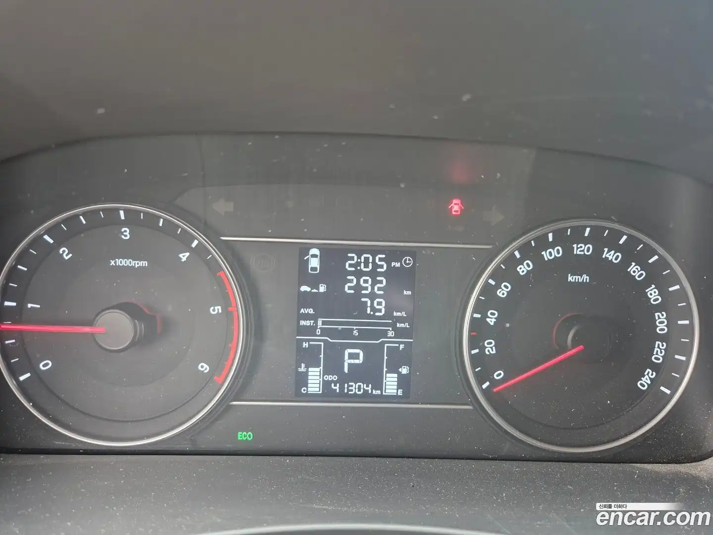 Rexton KG Mobility 2019.3-INNER-007