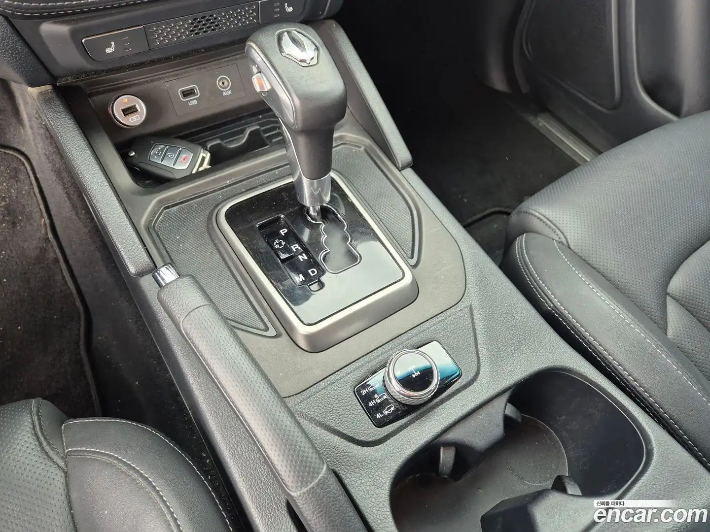 Rexton KG Mobility 2019.3-INNER-010