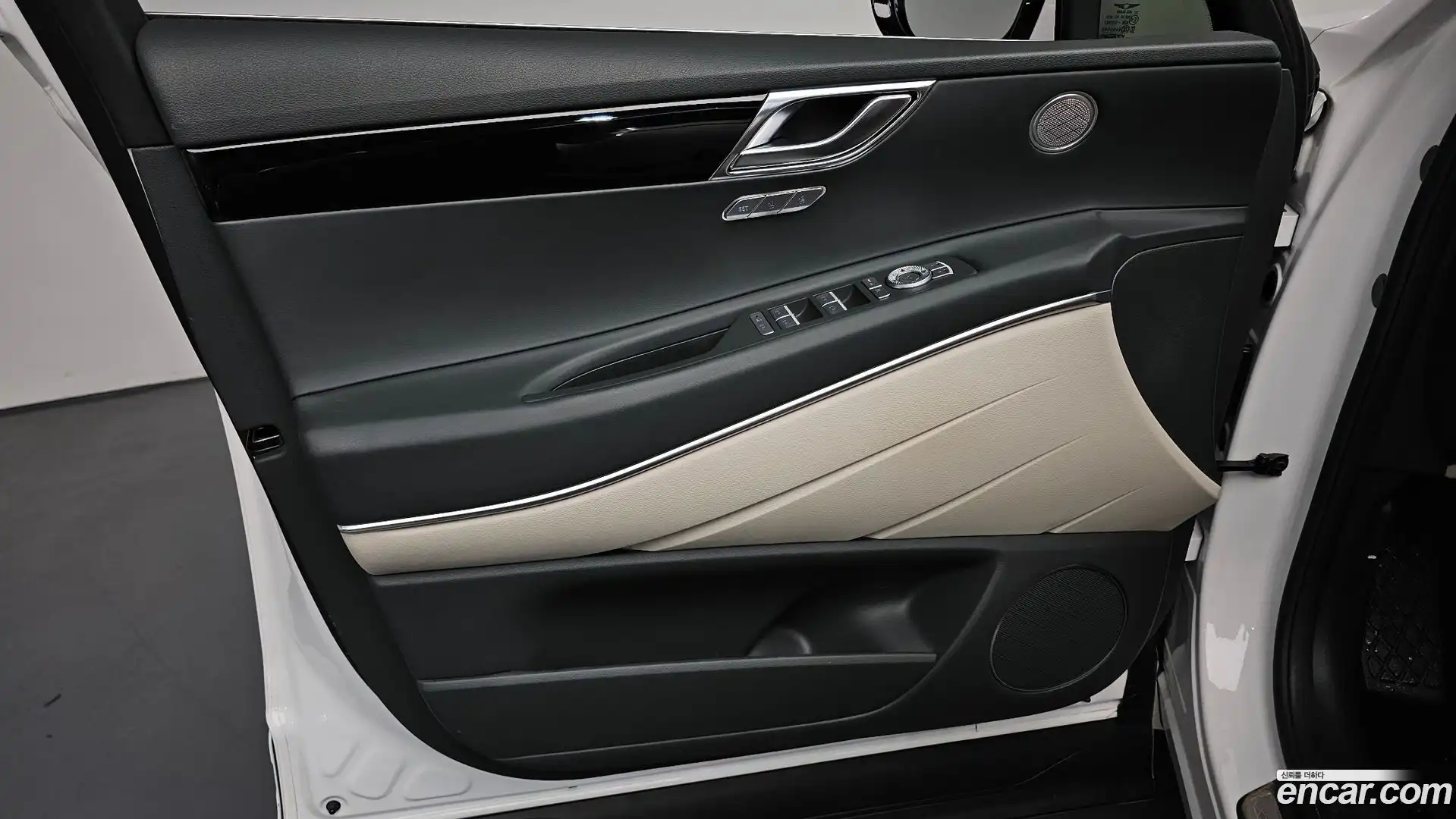 GV80 Genesis 2024.1-INNER-034