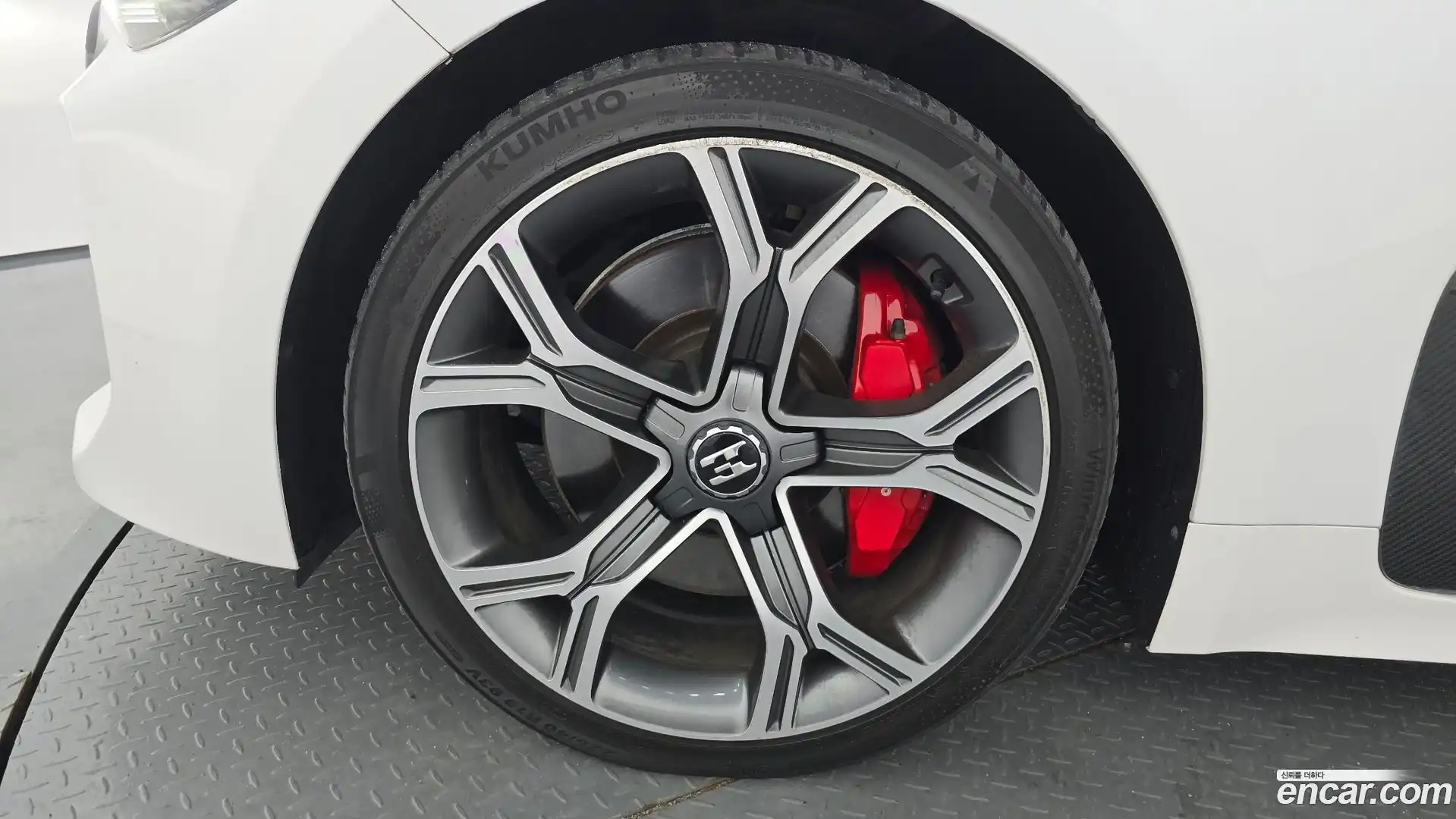 Stinger Kia 2018.6-OUTER-005