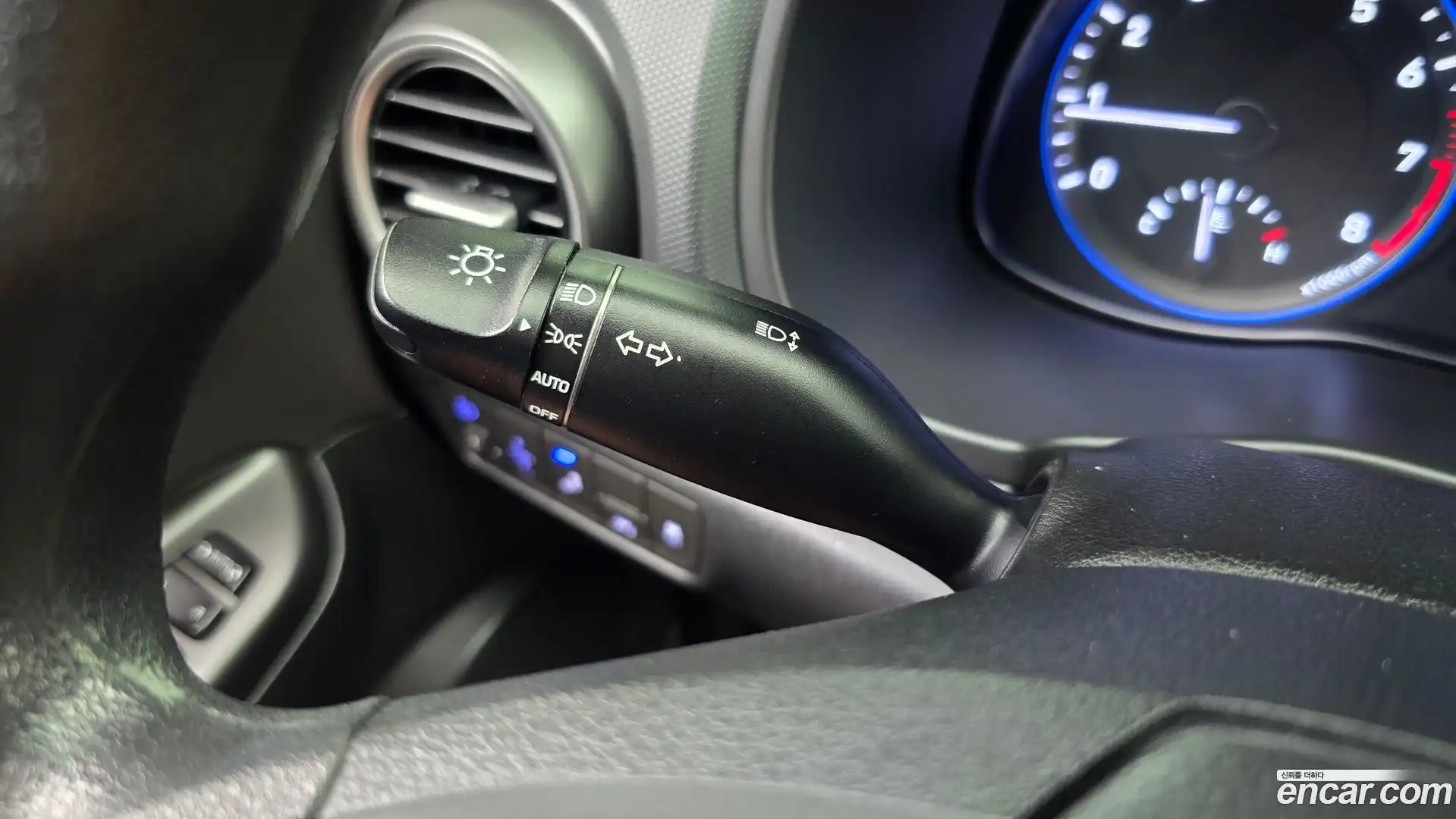 Kona Hyundai 2018.10-OPTION-022
