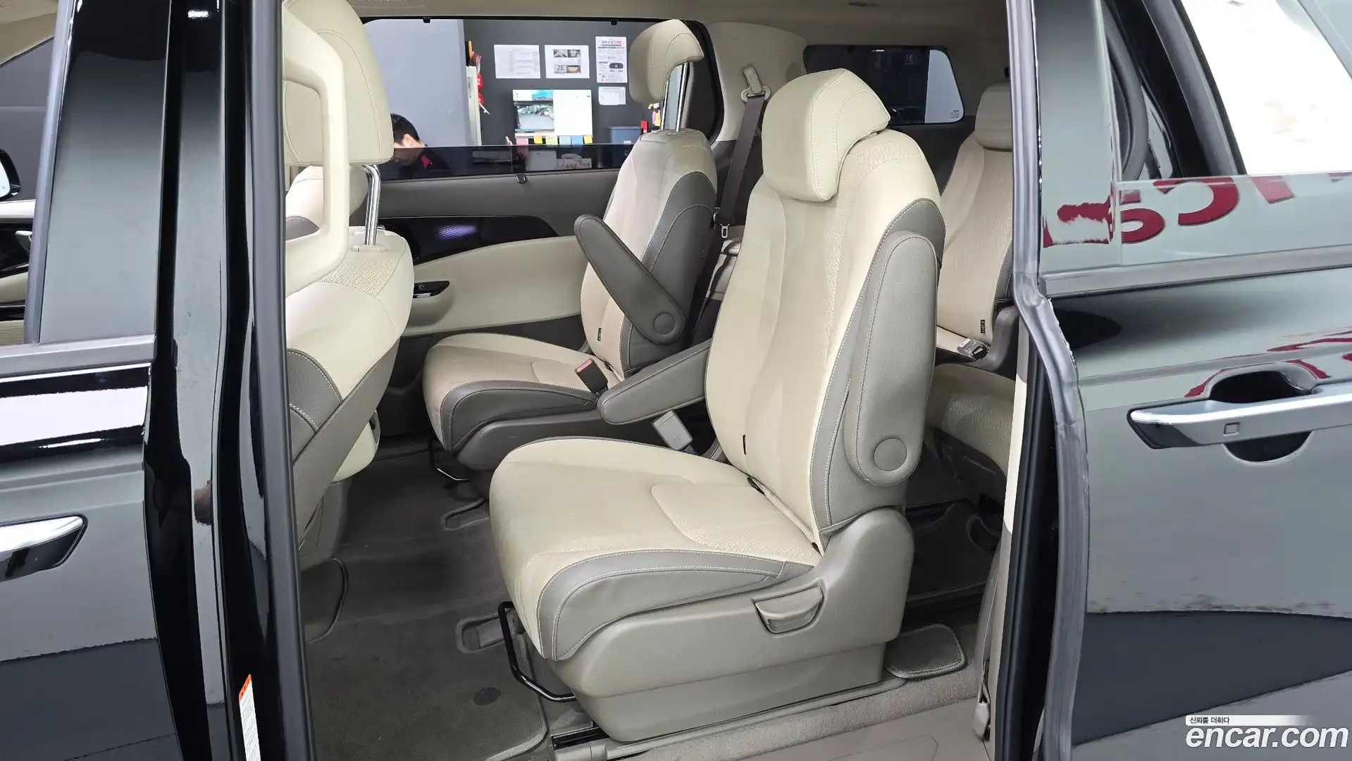 Canival Kia 2022.9-OPTION-015