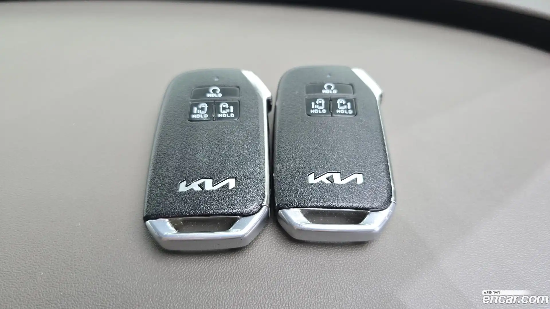 Canival Kia 2022.9-OPTION-022