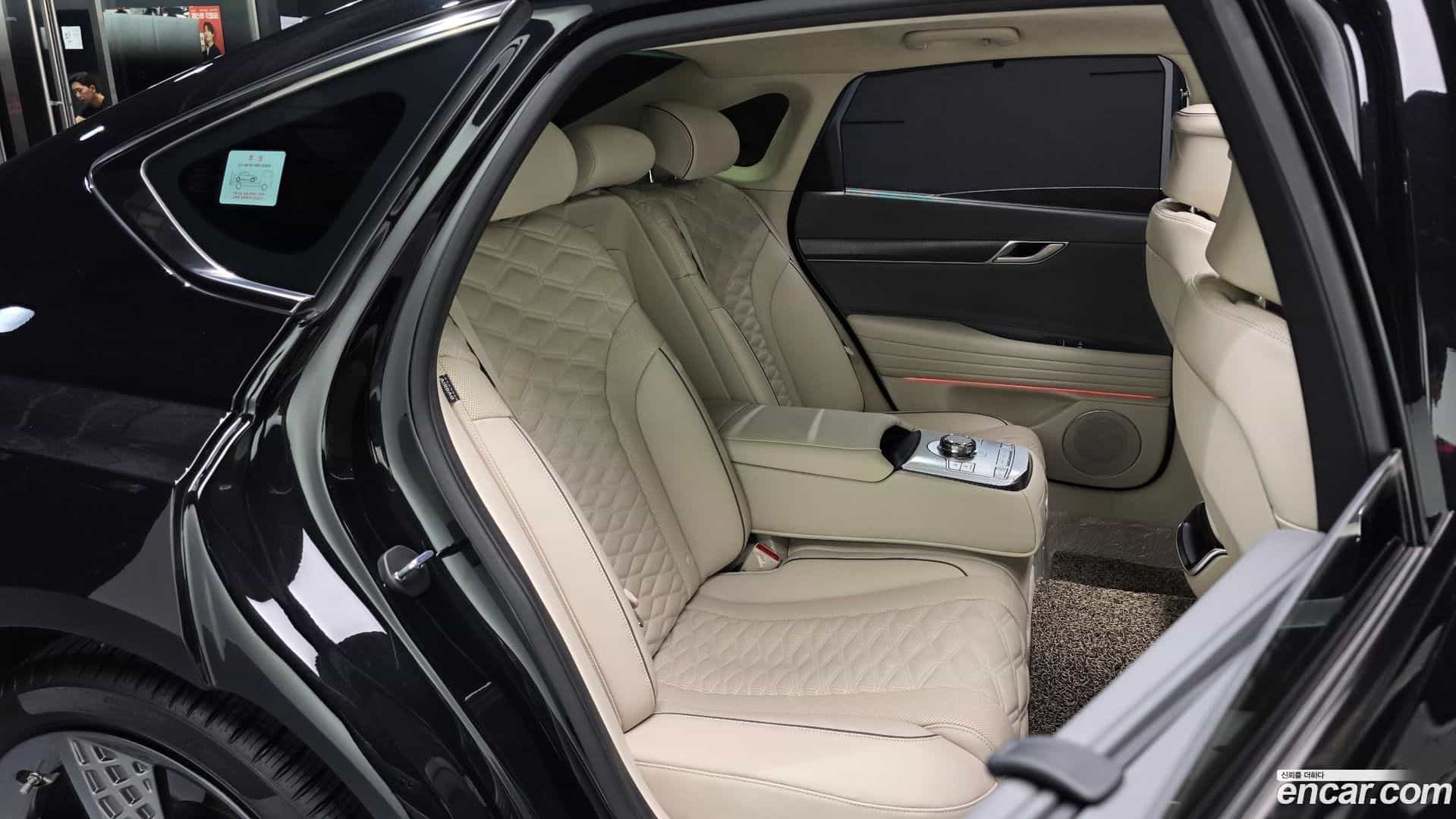 G80 Genesis 2024.2-OPTION-015