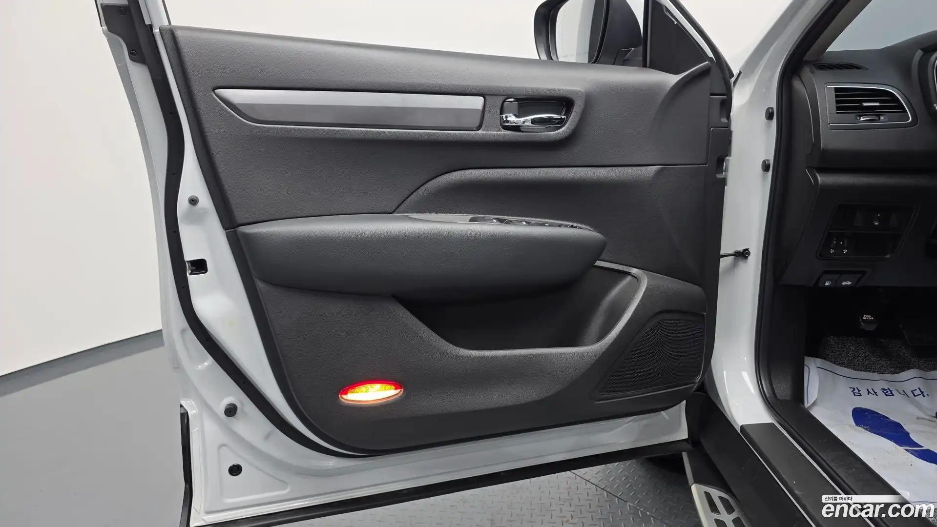 QM6 Renault Korea 2018.0-INNER-034