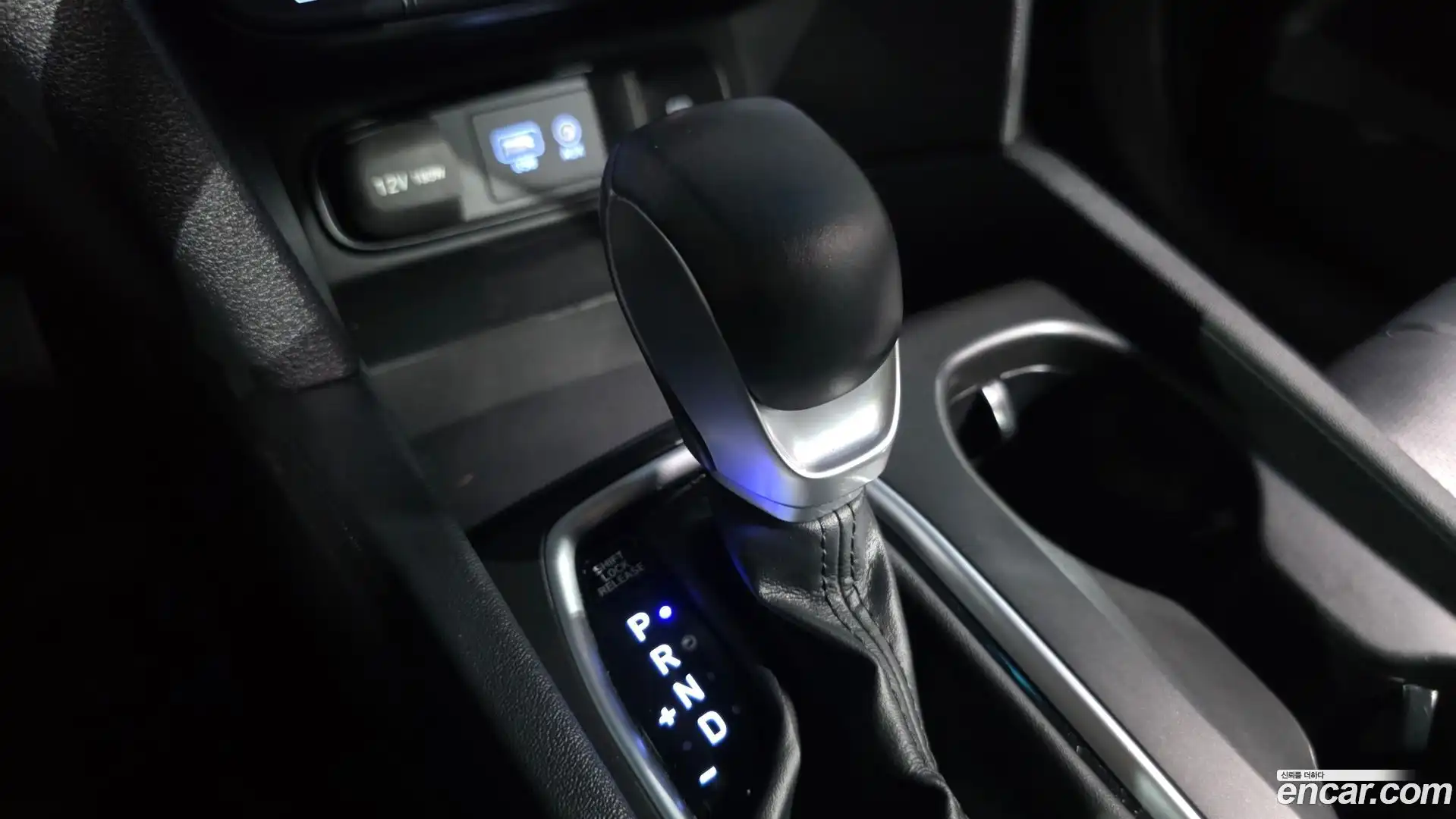 Santafe Hyundai 2018.6-INNER-009
