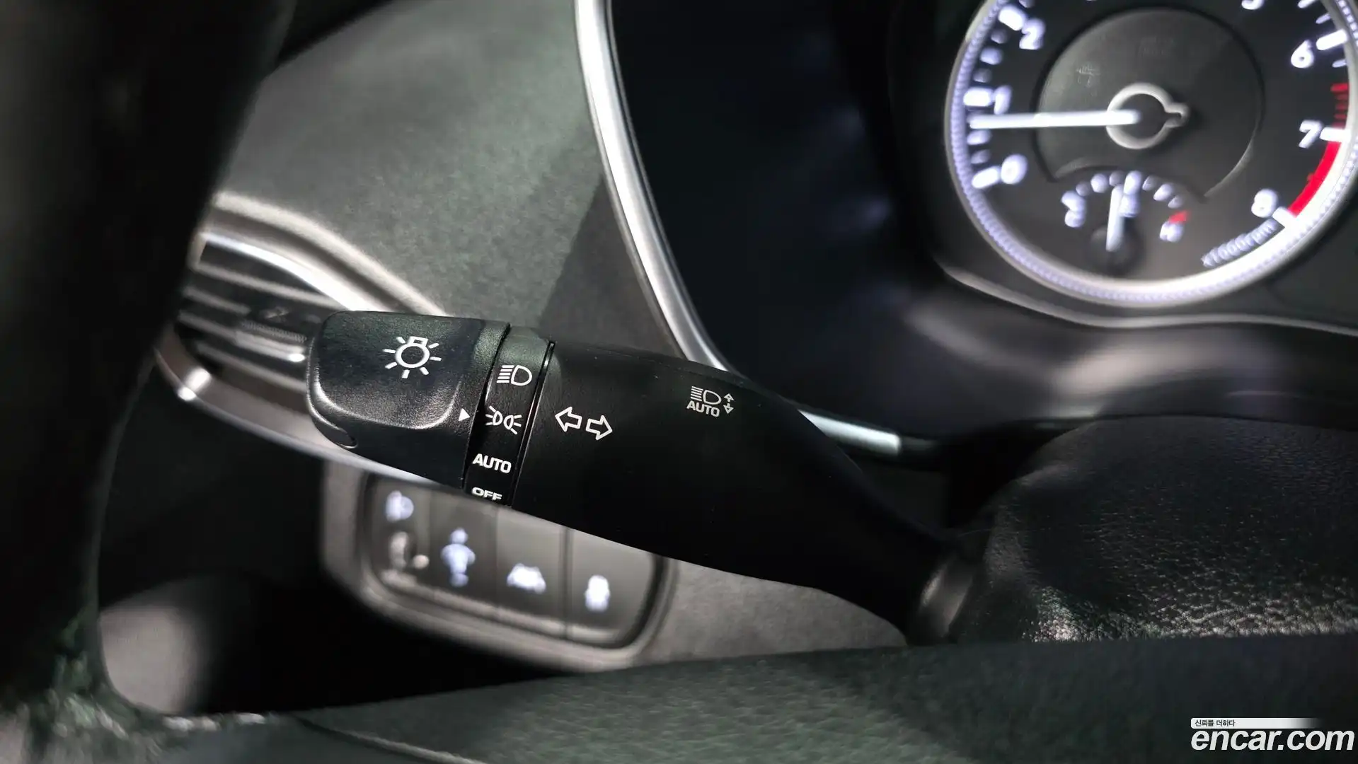 Santafe Hyundai 2018.6-OPTION-022