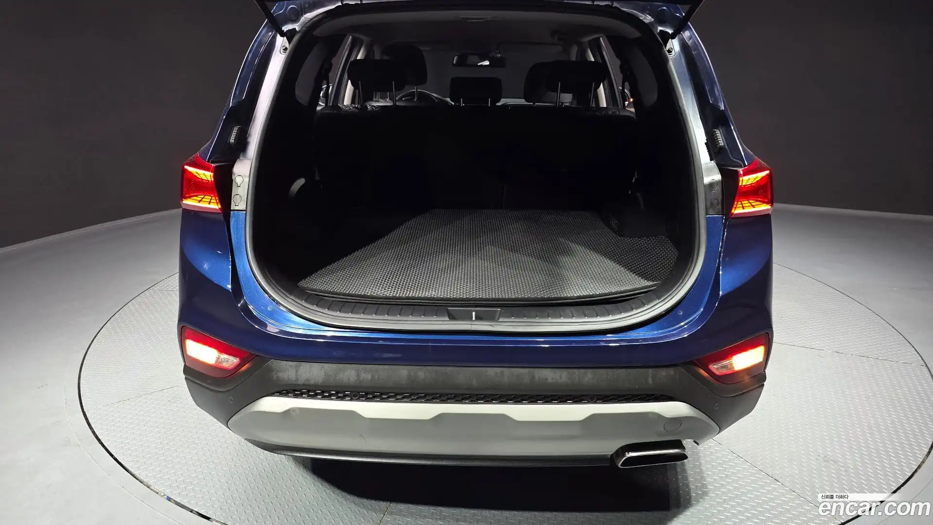Santafe Hyundai 2018.6-OPTION-024