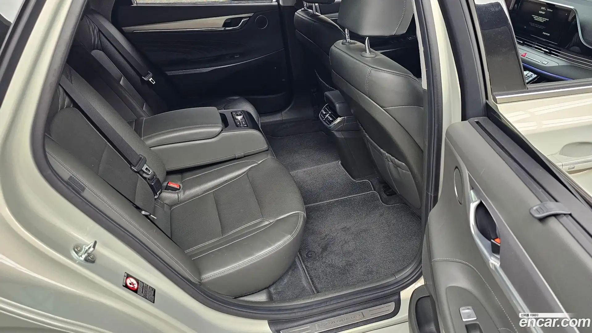 Grandeur Hyundai 2020.3-OPTION-016