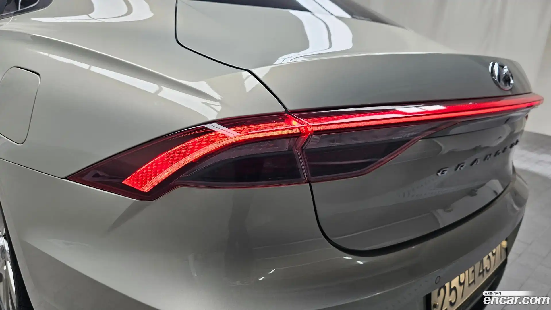 Grandeur Hyundai 2020.3-OUTER-033