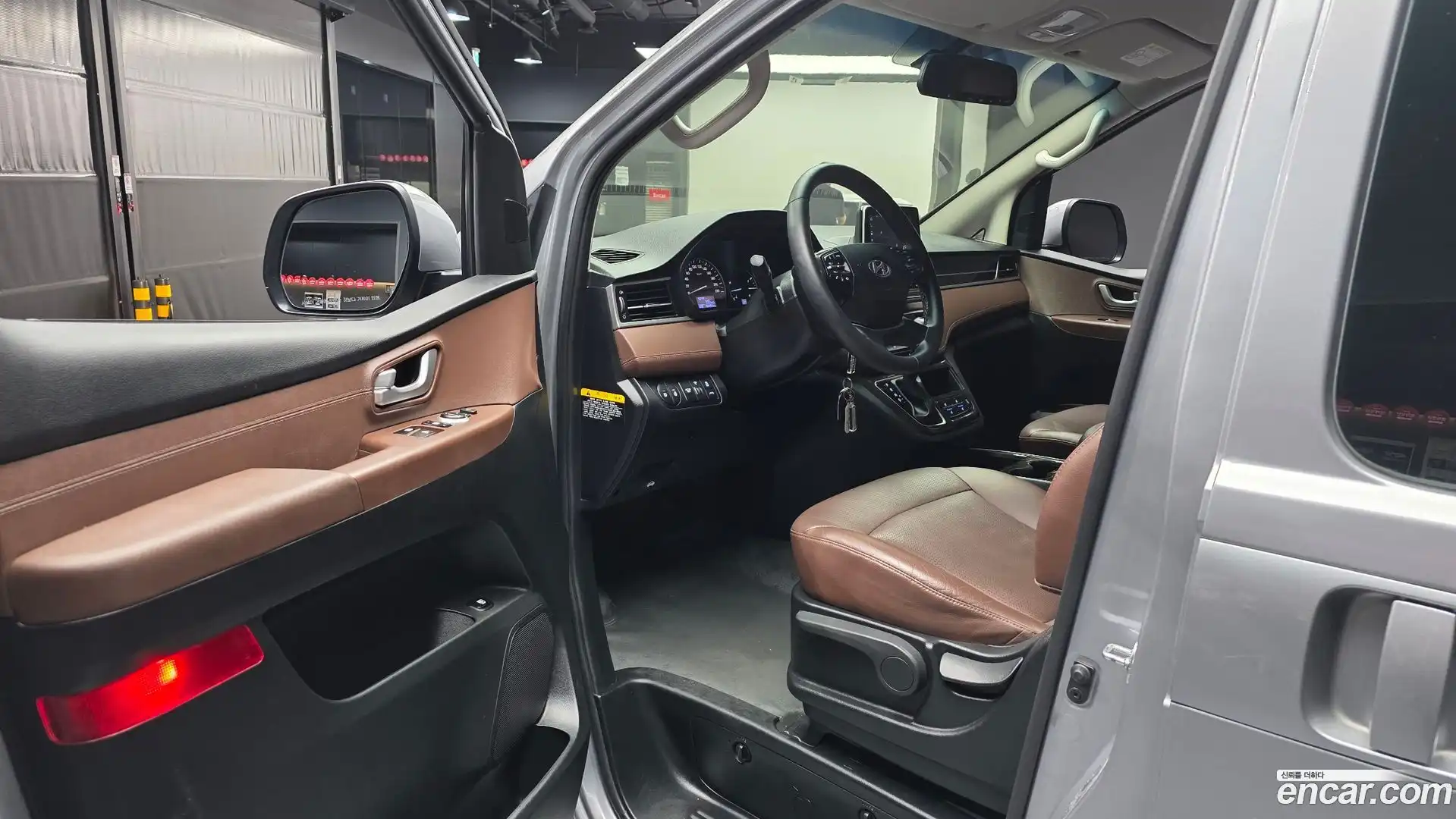 Starex Hyundai 2020.7-INNER-010