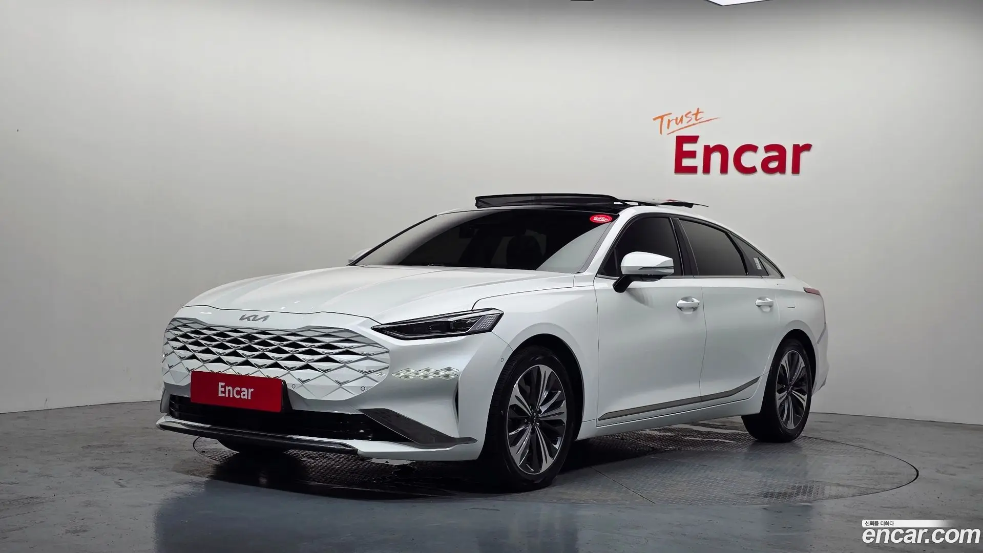 Main__Slider__Photo:K8 Kia 2022.7-0