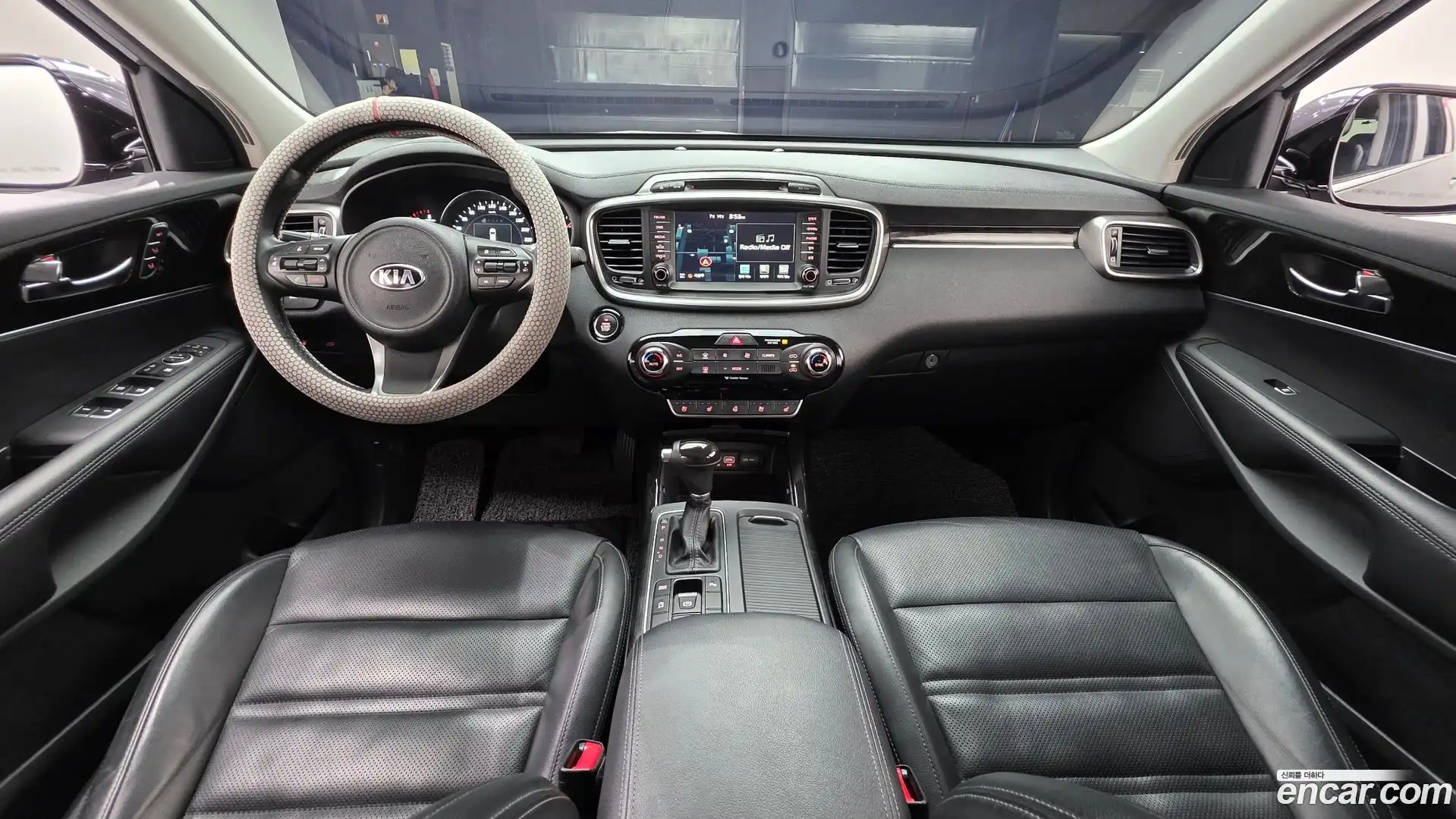 Sorento Kia 2015.8-INNER-007