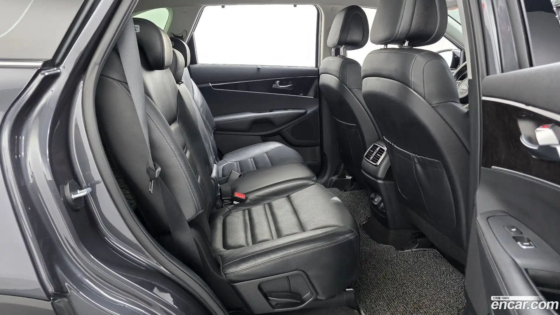 Sorento Kia 2015.8-OPTION-015