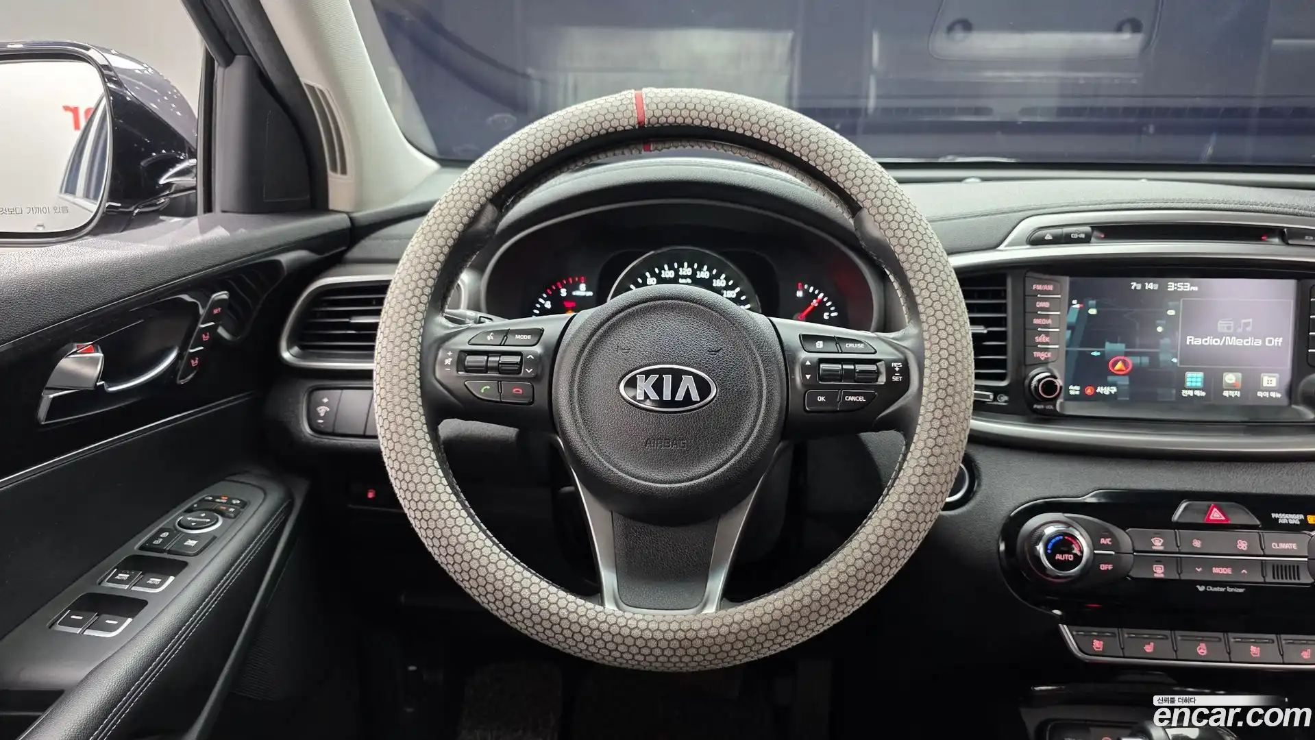 Sorento Kia 2015.8-OPTION-018