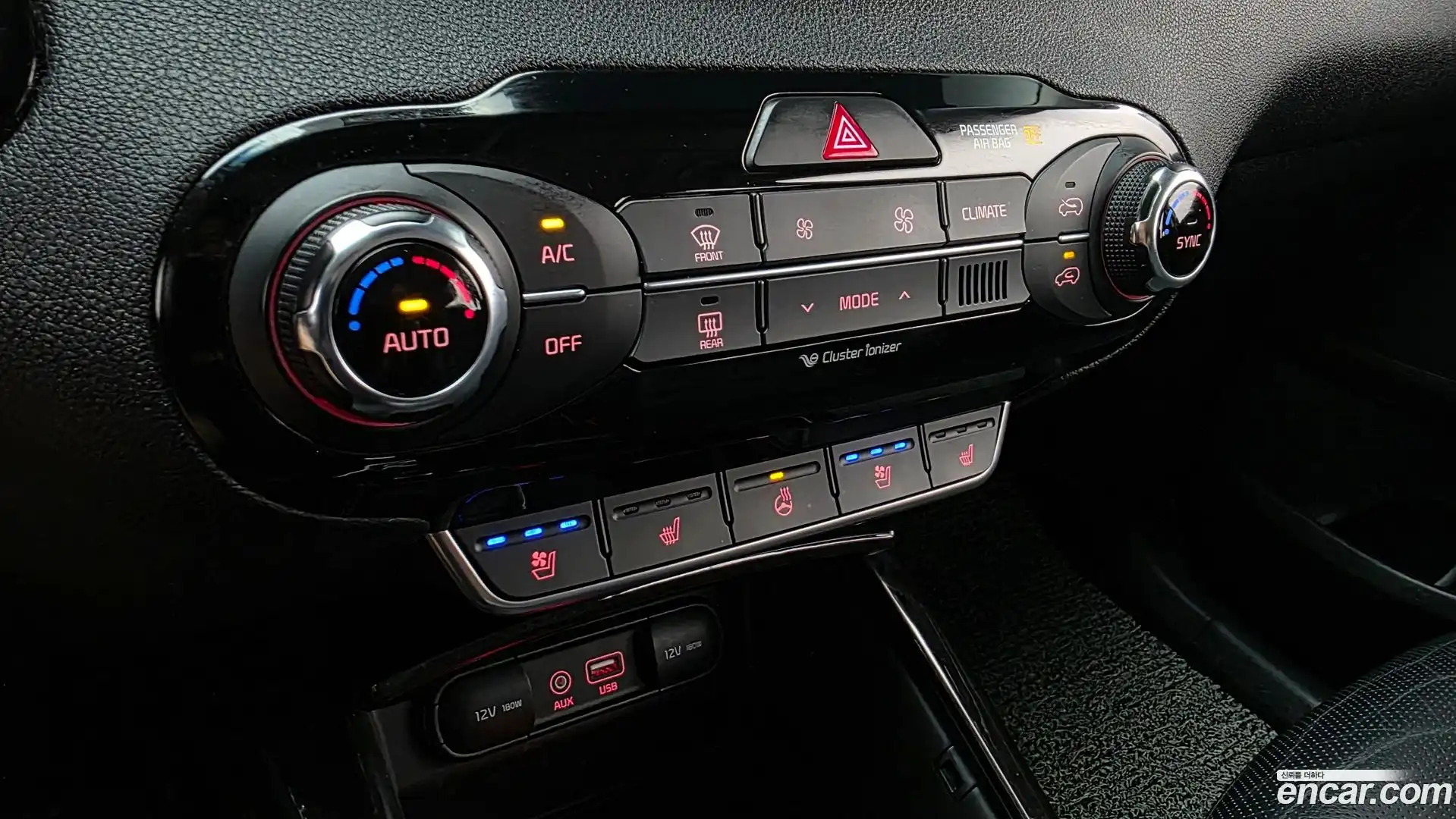 Sorento Kia 2015.8-OPTION-020