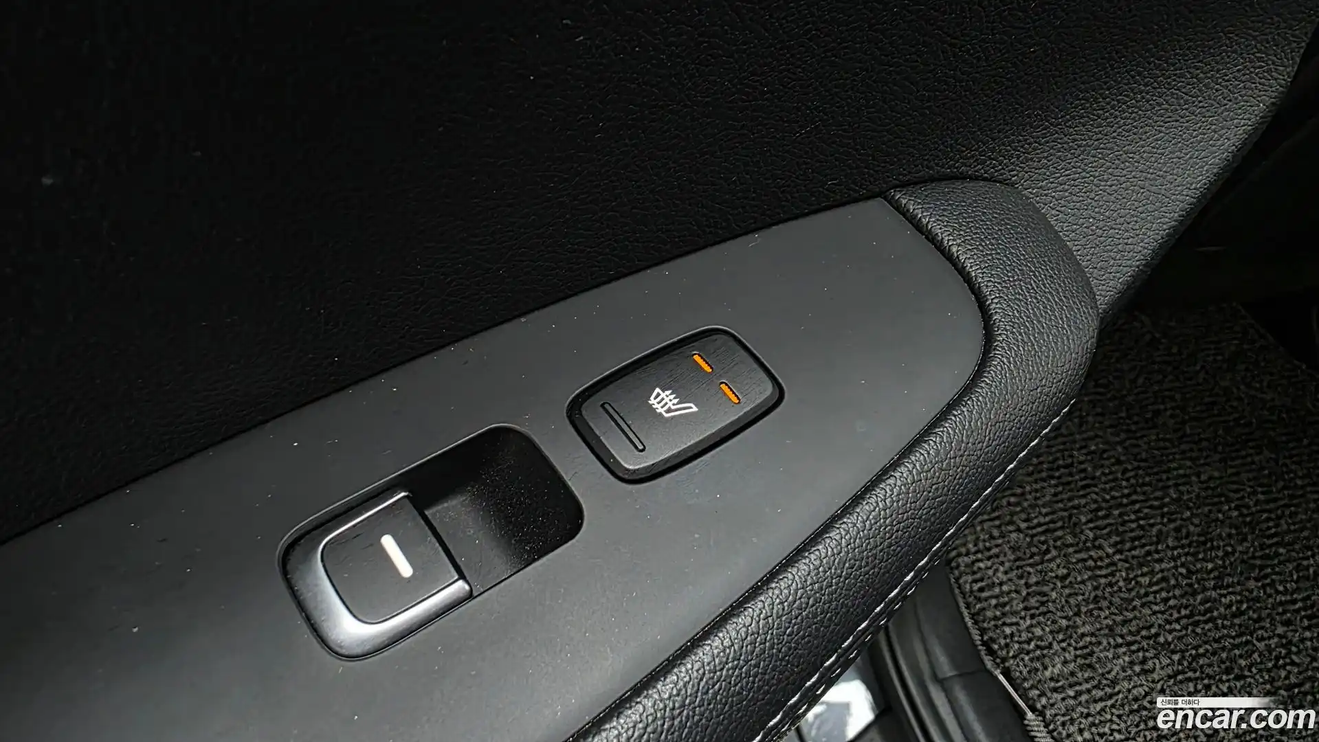 Sorento Kia 2015.8-OPTION-021
