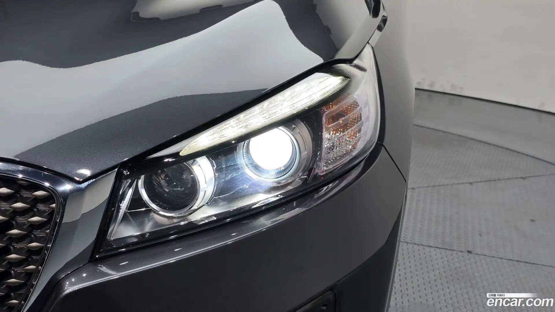 Sorento Kia 2015.8-OUTER-032