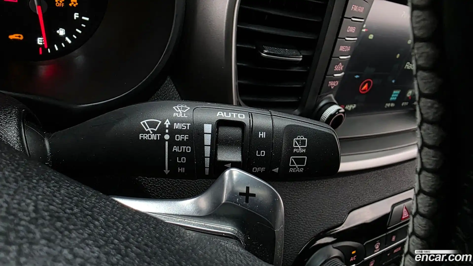 Sorento Kia 2015.8-OPTION-040