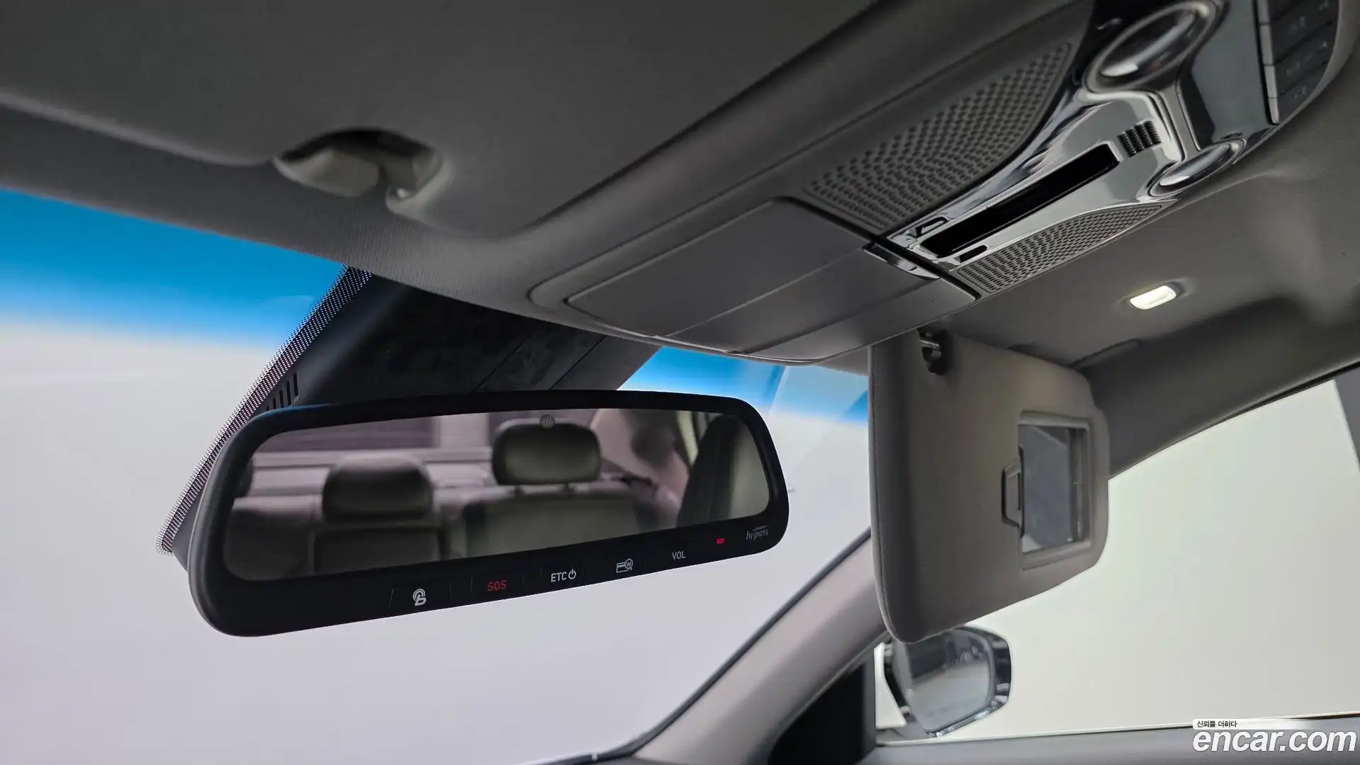 Grandeur Hyundai 2017.3-OPTION-019