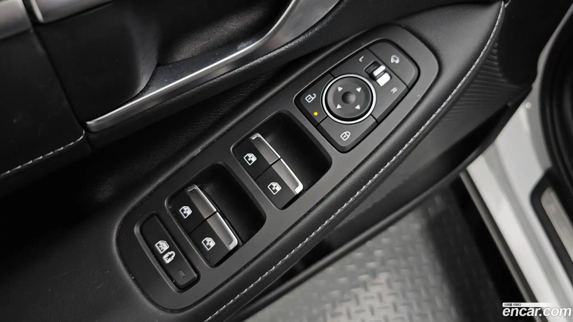 Sonata Hyundai 2023.7-OPTION-041