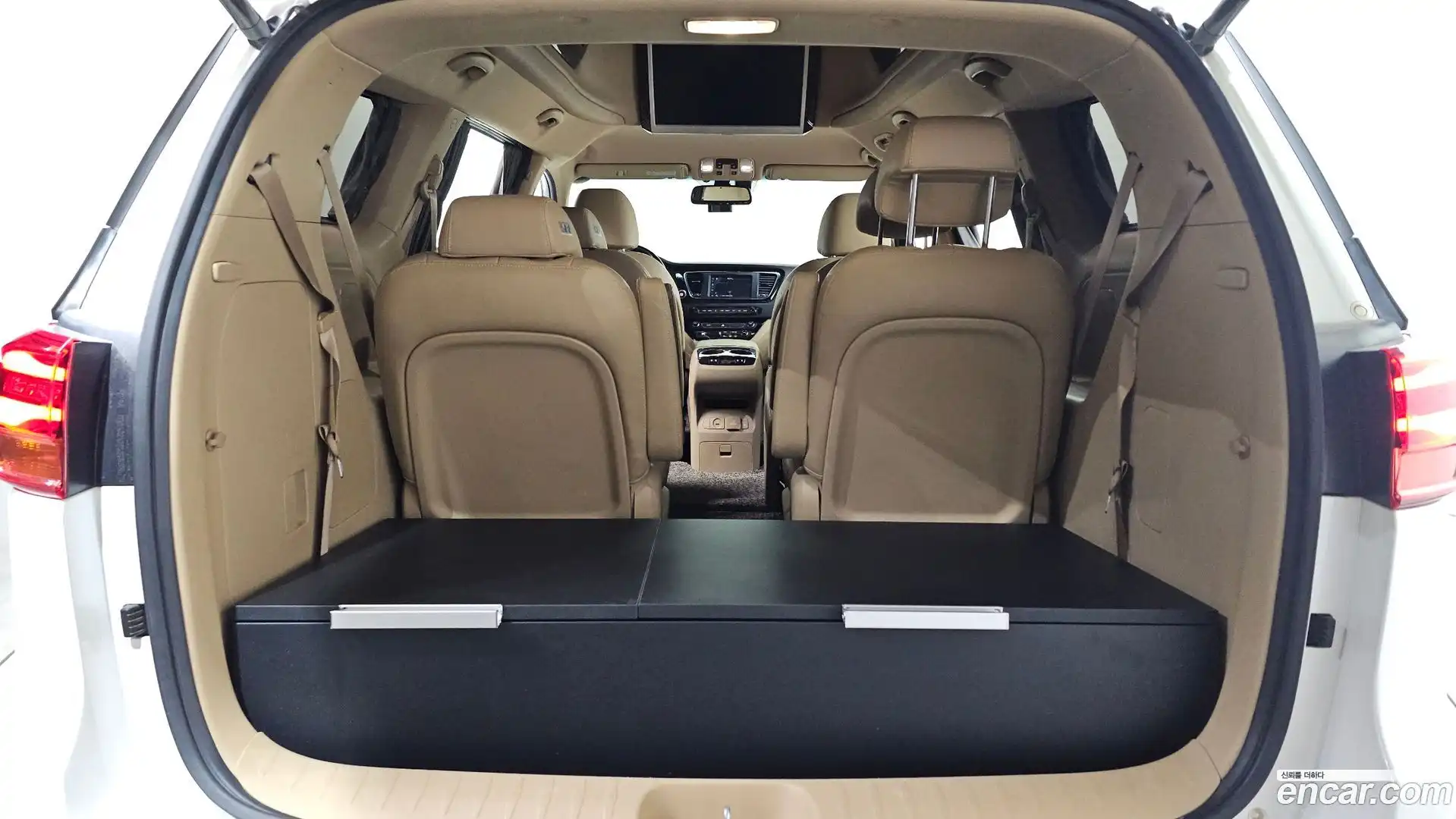 Canival Kia 2018.6-OPTION-024